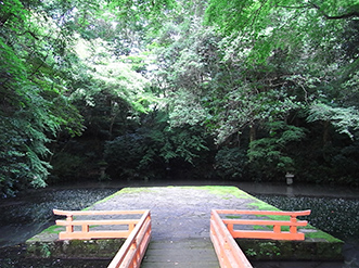 表参道の突き当りにある祓所。