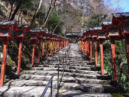 貴船神社（きふねじんじゃ）